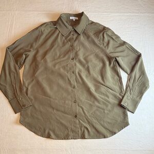 Crescent Women's Sage Green Casual Button Down Split Back Shirt Size XS